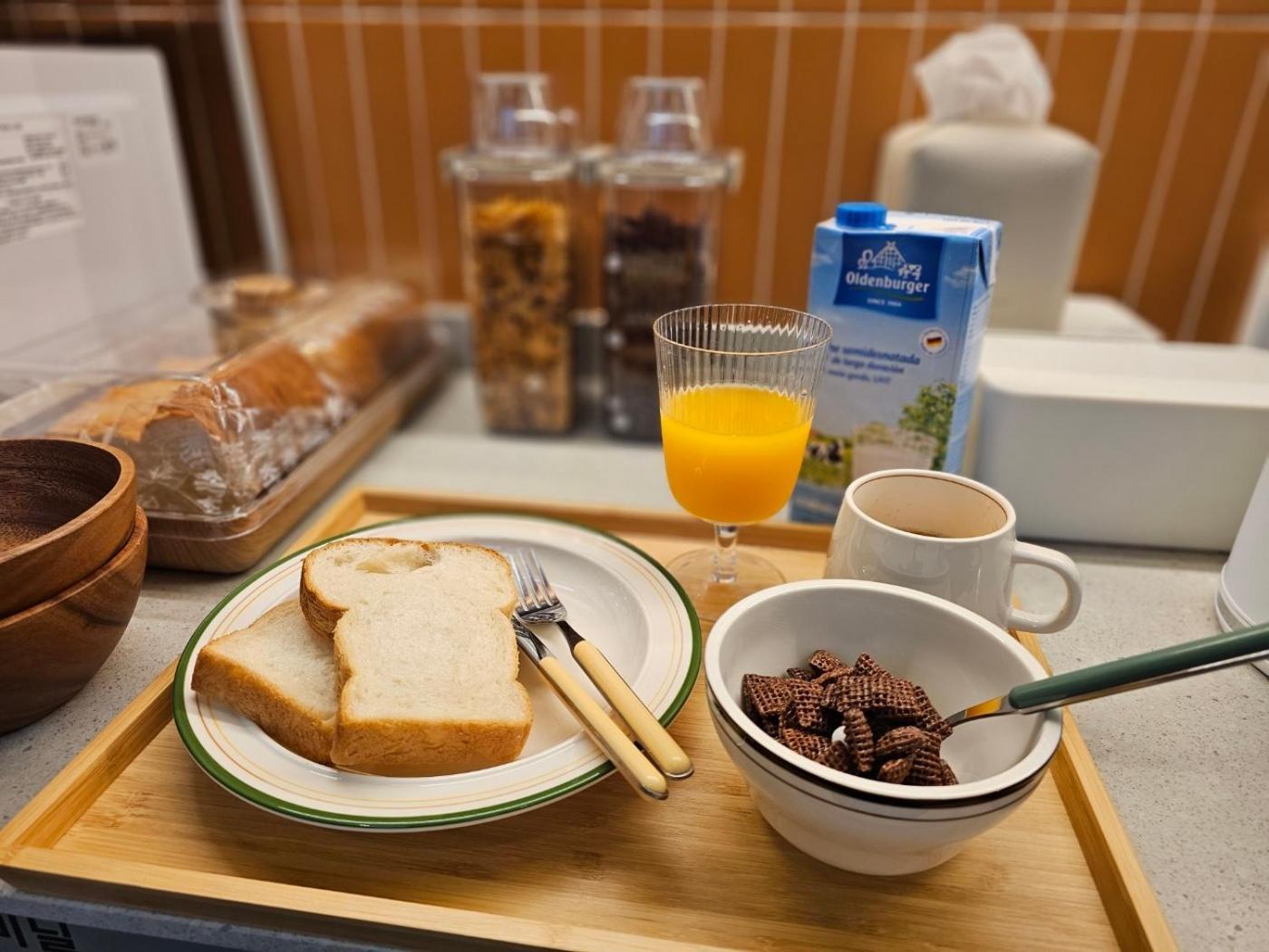 Huga Inn 首爾 外观 照片